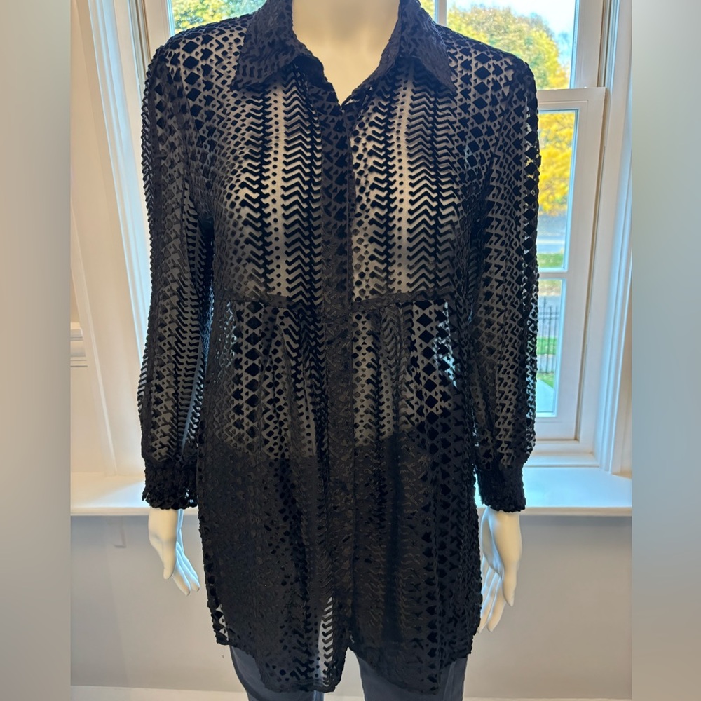 Alice + Olivia top